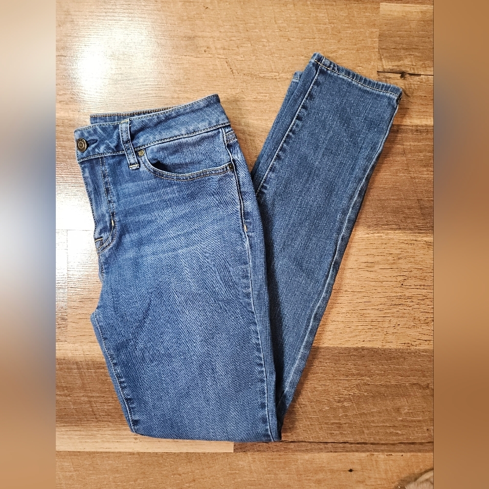 Womens Tommy hilfiger jeans size 4